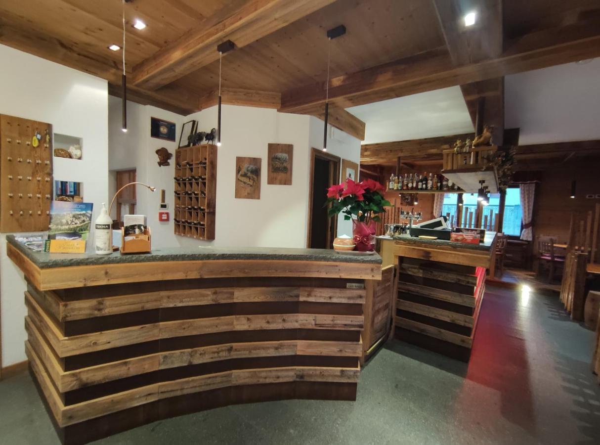 Hotel Milano Piazzatorre Εξωτερικό φωτογραφία