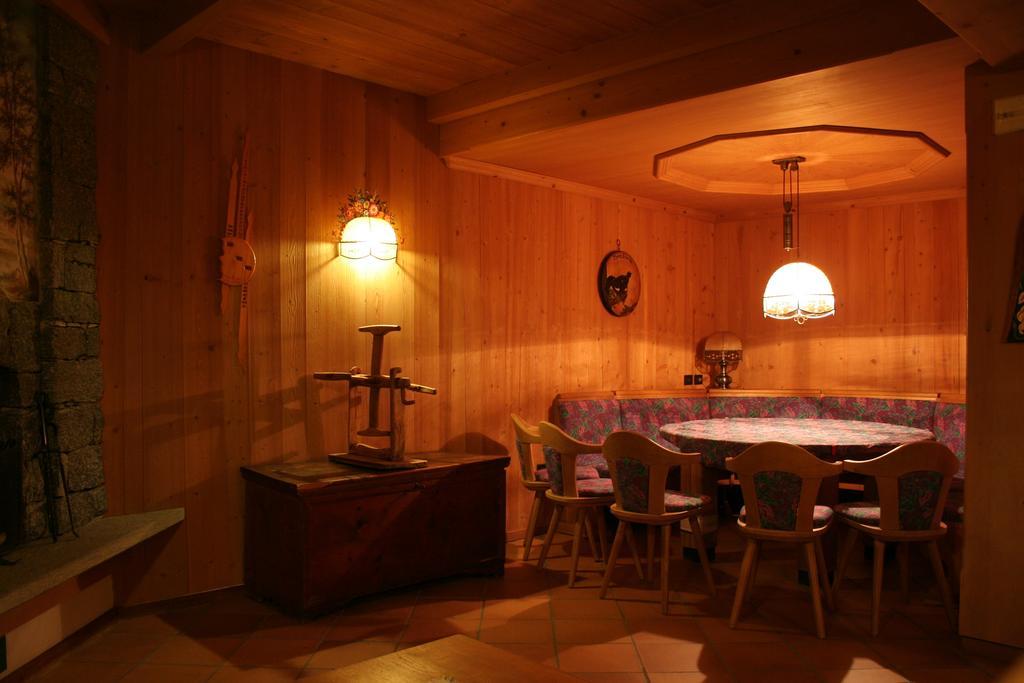 Hotel Milano Piazzatorre Εξωτερικό φωτογραφία