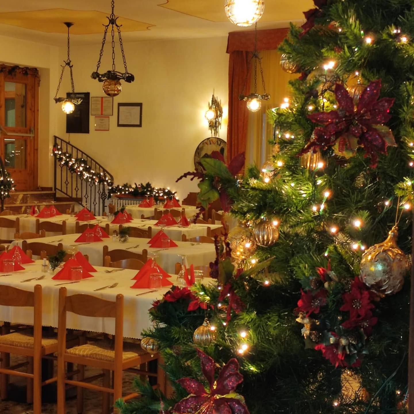 Hotel Milano Piazzatorre Εξωτερικό φωτογραφία