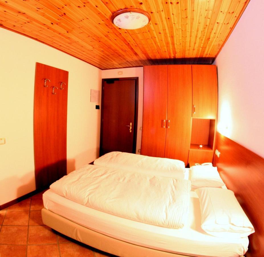 Hotel Milano Piazzatorre Εξωτερικό φωτογραφία